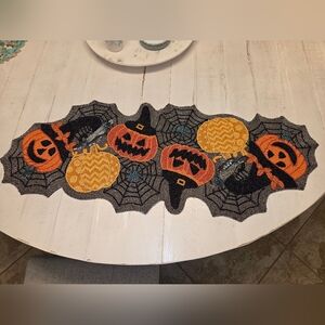 Beaded Halloween Pumpkin Table Runner